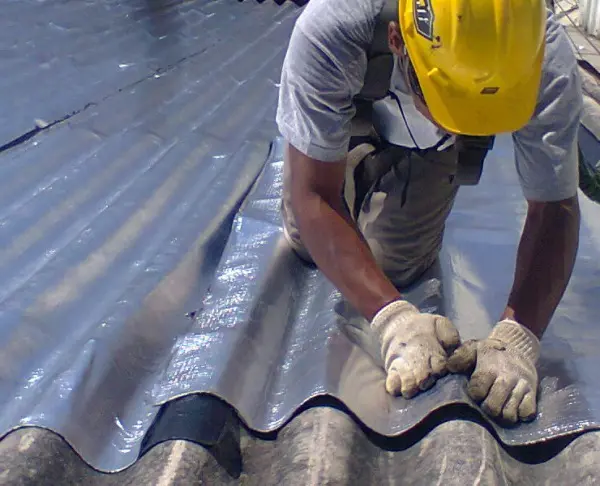 Aplicação profissional de impermeabilização